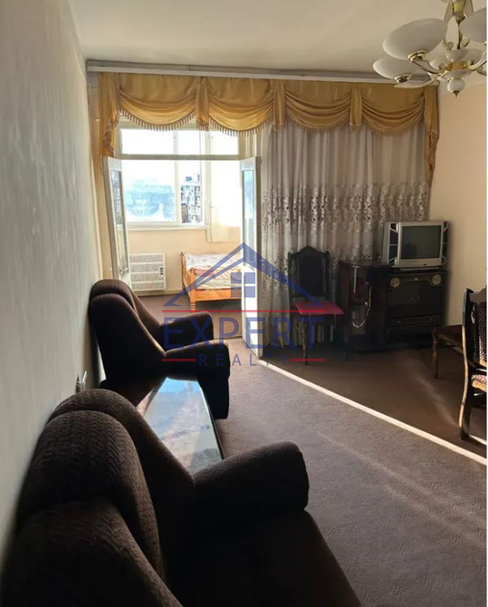 ԿԵՆՏՐՈՆ, ԼԵՈՅԻ ՓՈՂՈՑ, 2 ՍԵՆՅԱԿ