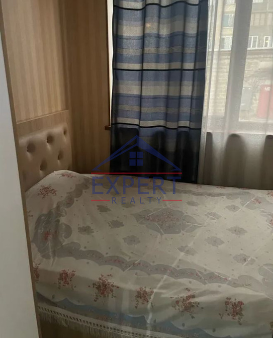 ԱՋԱՓՆՅԱԿ, ՄԱՐԳԱՐՅԱՆ ՓՈՂՈՑ, 3 ՍԵՆՅԱԿ