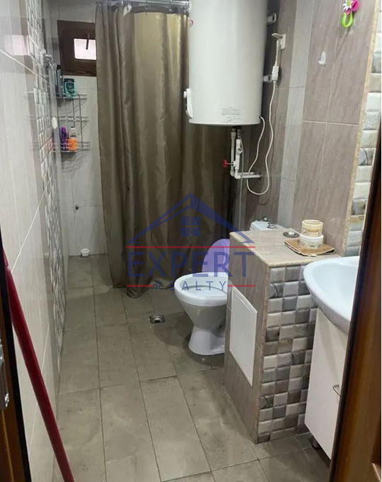 ԱՋԱՓՆՅԱԿ, ՄԱՐԳԱՐՅԱՆ ՓՈՂՈՑ, 3 ՍԵՆՅԱԿ