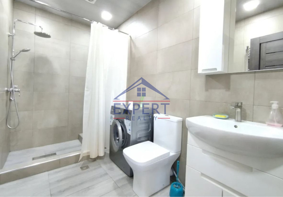 ԱՋԱՓՆՅԱԿ, ՆՈՐԱՇԵՆ ԹԱՂԱՄԱՍ, 3 ՍԵՆՅԱԿ