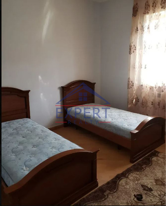 ԱՎԱՆ, 4-ՐԴ ՓՈՂՈՑ, 5 ՍԵՆՅԱԿ