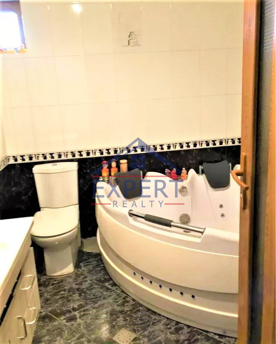 ԷՐԵԲՈՒՆԻ, ԷՐԵԲՈՒՆԻ ՓՈՂՈՑ, 6 ՍԵՆՅԱԿ