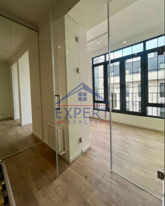 ԱՐԱԲԿԻՐ, ԿՈՄԻՏԱՍ, 2 ՍԵՆՅԱԿ