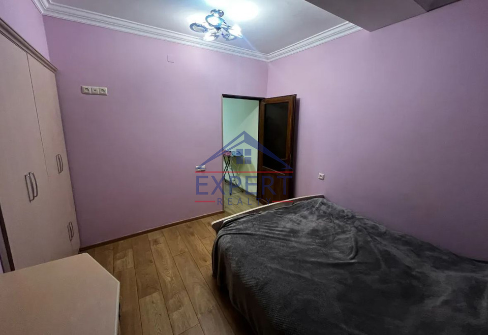 ԿԵՆՏՐՈՆ, ՄՈՍԿՈՎՅԱՆ ՓՈՂՈՑ, 2 ՍԵՆՅԱԿ