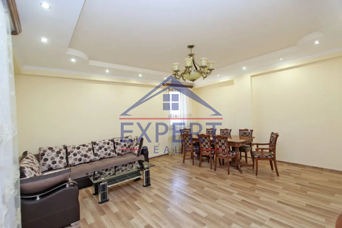 ԱՐԱԲԿԻՐ, ՎԻԿՏՈՐ ՀԱՄԲԱՐՁՈՒՄՅԱՆ, 3 ՍԵՆՅԱԿ