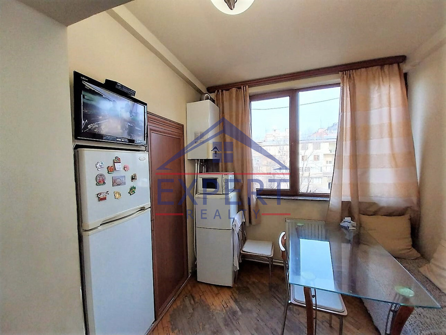 ԱՐԱԲԿԻՐ, ԿՈՄԻՏԱՍ ՊՈՂՈՏԱ, 3 ՍԵՆՅԱԿ