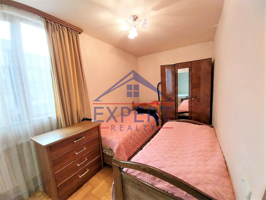 ԱՐԱԲԿԻՐ, ԿՈՄԻՏԱՍ ՊՈՂՈՏԱ, 3 ՍԵՆՅԱԿ