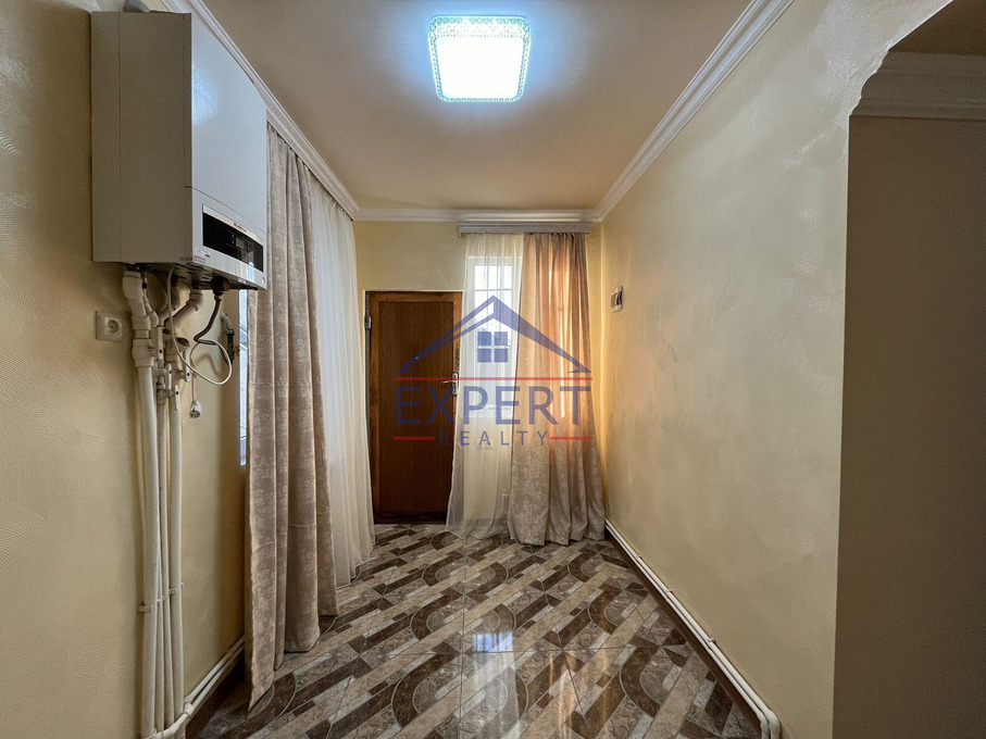 ԱՋԱՓՆՅԱԿ, ԲԱՇԻՆՋԱՂՅԱՆ ՓՈՂՈՑ, 3 ՍԵՆՅԱԿ