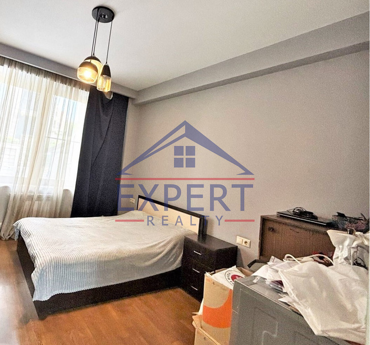 ԿԵՆՏՐՈՆ, ՎԵՐԻՆ ԱՆՏԱՌԱՅԻՆ, 3 ՍԵՆՅԱԿ