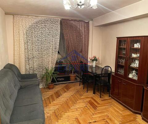 Կենտրոն/Խորենացի փողոց,3 սենյականոց,82 քմ․