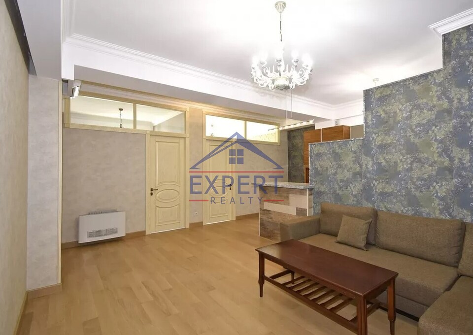 ԿԵՆՏՐՈՆ, ՆԱԼԲԱՆԴՅԱՆ ՓՈՂՈՑ, 3 ՍԵՆՅԱԿ