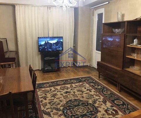 ԿԵՆՏՐՈՆ, ՊՈՒՇԿԻՆ ՓՈՂՈՑ, 3 ՍԵՆՅԱԿ