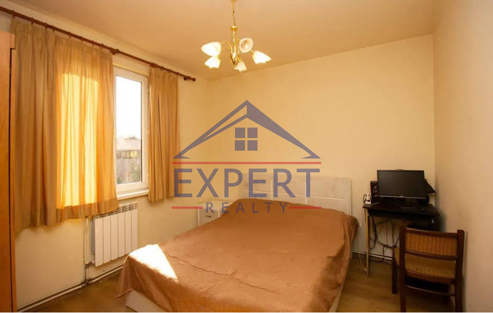 ԿԵՆՏՐՈՆ, ՍԱՐՅԱՆ ՓՈՂՈՑ, 3 ՍԵՆՅԱԿ