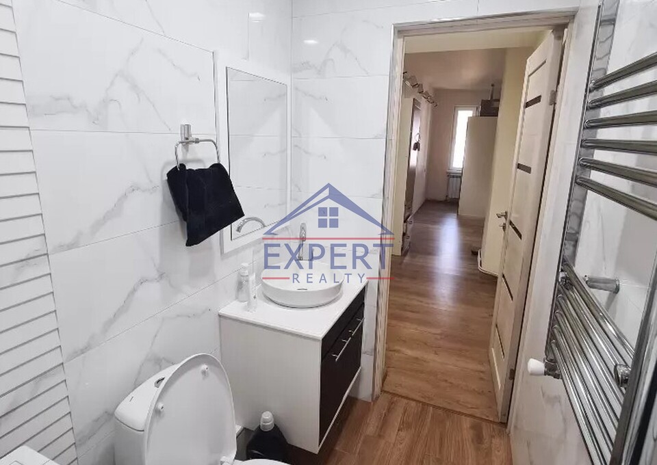 ԿԵՆՏՐՈՆ, ՍԱՐՅԱՆ ՓՈՂՈՑ, 3 ՍԵՆՅԱԿ