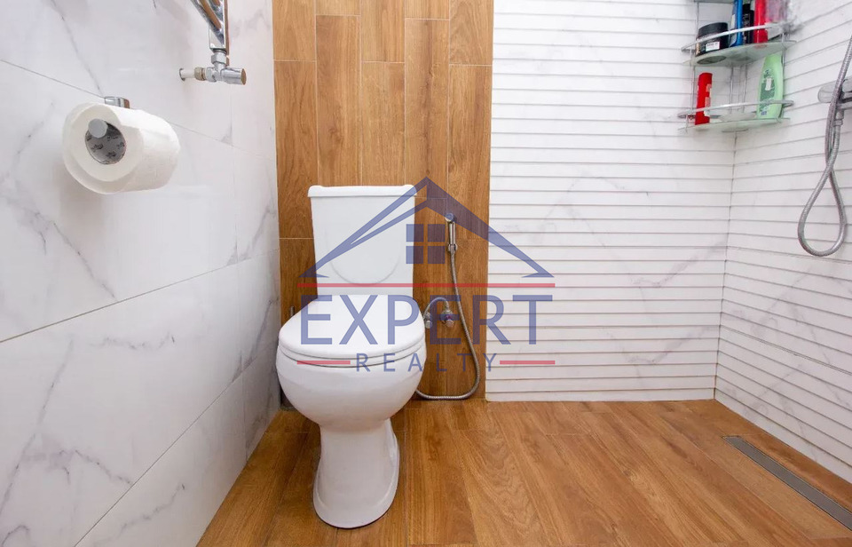 ԿԵՆՏՐՈՆ, ՍԱՐՅԱՆ ՓՈՂՈՑ, 3 ՍԵՆՅԱԿ