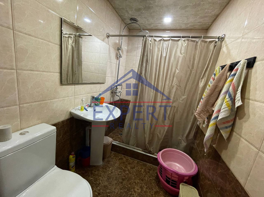 ԿԵՆՏՐՈՆ, ՏԻԳՐԱՆ ՄԵԾ ՊՈՂՈՏԱ, 4 ՍԵՆՅԱԿ