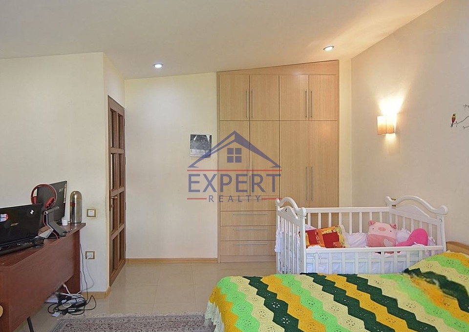 ԱՐԱԲԿԻՐ, ՍՈՍԵԻ ՓՈՂՈՑ, 3 ՍԵՆՅԱԿ