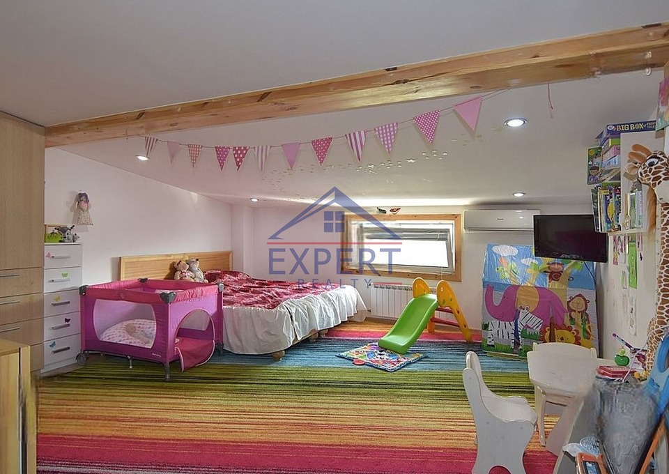 ԱՐԱԲԿԻՐ, ՍՈՍԵԻ ՓՈՂՈՑ, 3 ՍԵՆՅԱԿ