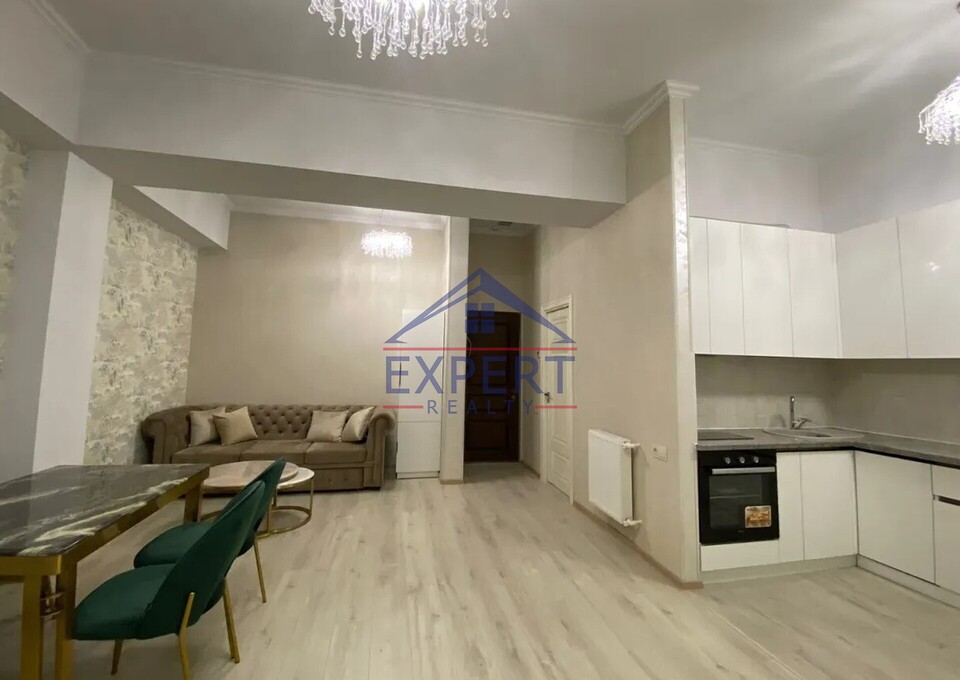 ԿԵՆՏՐՈՆ, ՀԱՆՐԱՊԵՏՈՒԹՅԱՆ ՓՈՂՈՑ, 3 ՍԵՆՅԱԿ