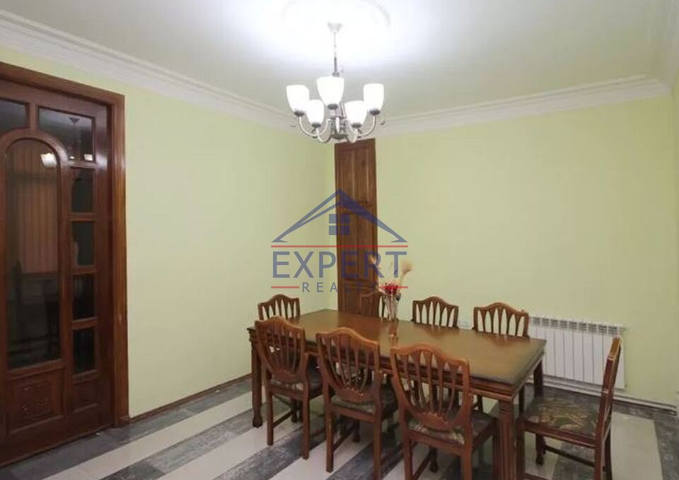 ԿԵՆՏՐՈՆ, ՏԻԳՐԱՆ ՄԵԾԻ ՊՈՂՈՏԱ, 3 ՍԵՆՅԱԿ