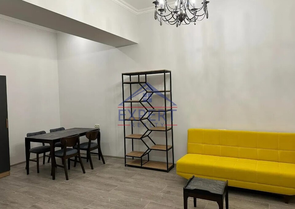 ԿԵՆՏՐՈՆ,ՀԱՆՐԱՊԵՏՈՒԹՅԱՆ ՓՈՂՈՑ 3 ՍԵՆՅԱԿ