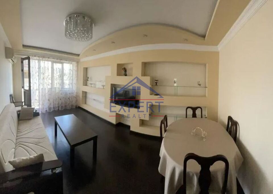 ԿԵՆՏՐՈՆ, ՎԱՐԴԱՆԱՆՑ ՓՈՂՈՑ, 2 ՍԵՆՅԱԿ