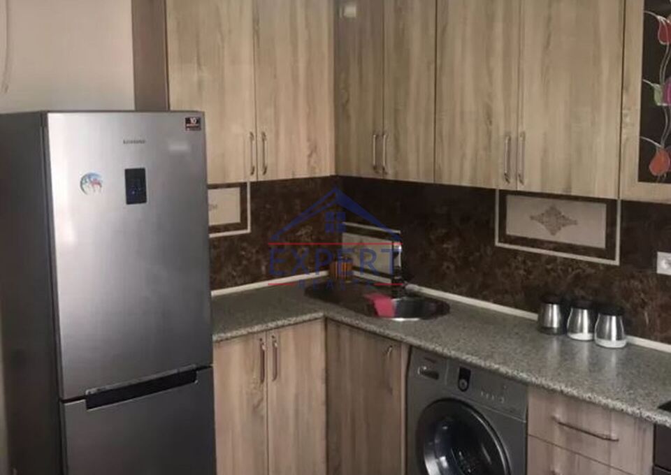 ԿԵՆՏՐՈՆ, ՎԱՐԴԱՆԱՆՑ ՓՈՂՈՑ, 2 ՍԵՆՅԱԿ