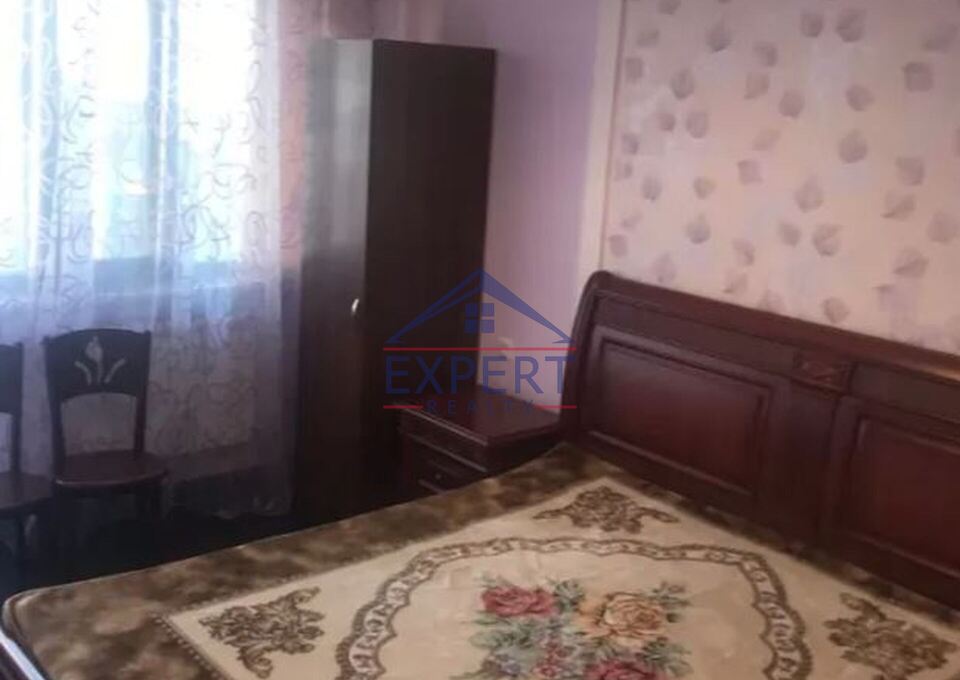 ԿԵՆՏՐՈՆ, ՎԱՐԴԱՆԱՆՑ ՓՈՂՈՑ, 2 ՍԵՆՅԱԿ