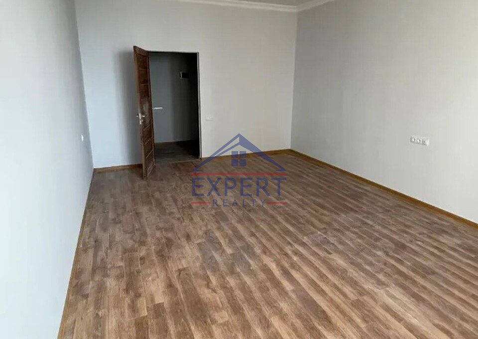 ԿԵՆՏՐՈՆ, ՄՈՆԹԵ ՄԵԼՔՈՆՅԱՆ ՓՈՂՈՑ, 3 ՍԵՆՅԱԿ