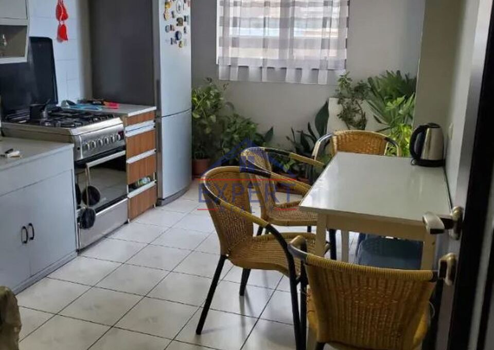 ԿԵՆՏՐՈՆ, ԽՈՐԵՆԱՑԻ ՓՈՂՈՑ, 3 ՍԵՆՅԱԿ