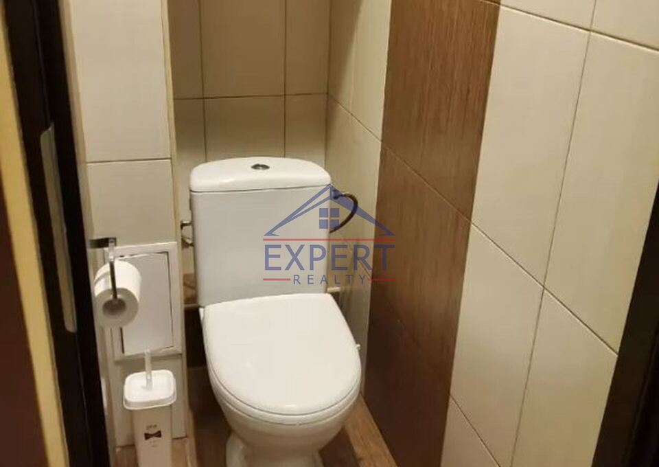 ԿԵՆՏՐՈՆ, ԽՈՐԵՆԱՑԻ ՓՈՂՈՑ, 3 ՍԵՆՅԱԿ