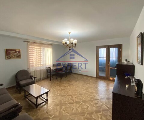 ԿԵՆՏՐՈՆ, ՆԱՐ-ԴՈՍԻ ՓՈՂՈՑ, 3 ՍԵՆՅԱԿ