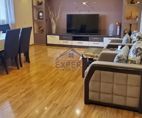 ԿԵՆՏՐՈՆ, ԽՈՐԵՆԱՑԻ ՓՈՂՈՑ, 3 ՍԵՆՅԱԿ