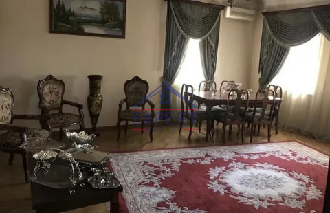ՔԱՆԱՔԵՌ ԶԵՅԹՈՒՆ, ԹԲԻԼԻՍՅԱՆ ԽՃՈՒՂԻ, 3ՍԵՆՅԱԿ