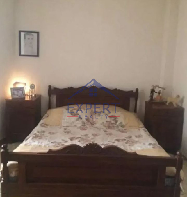 ՔԱՆԱՔԵՌ ԶԵՅԹՈՒՆ, ԹԲԻԼԻՍՅԱՆ ԽՃՈՒՂԻ, 3ՍԵՆՅԱԿ