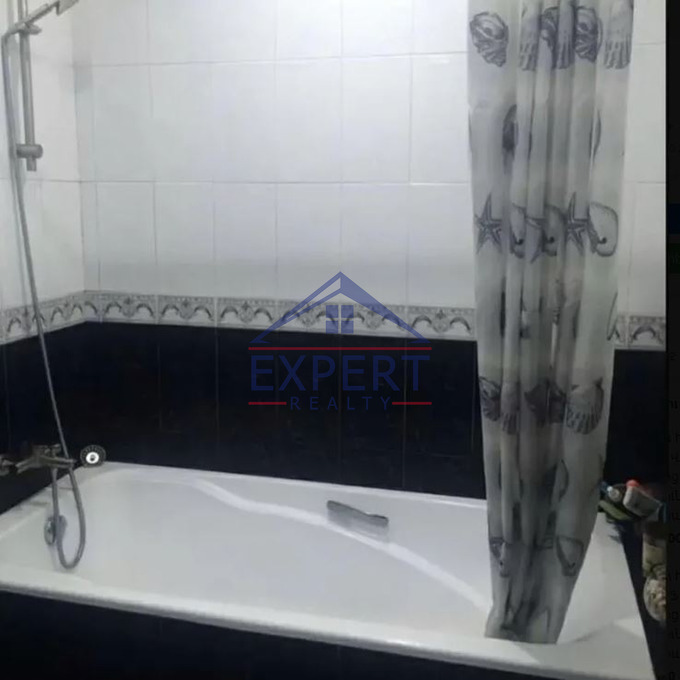 ՔԱՆԱՔԵՌ ԶԵՅԹՈՒՆ, ԹԲԻԼԻՍՅԱՆ ԽՃՈՒՂԻ, 3ՍԵՆՅԱԿ
