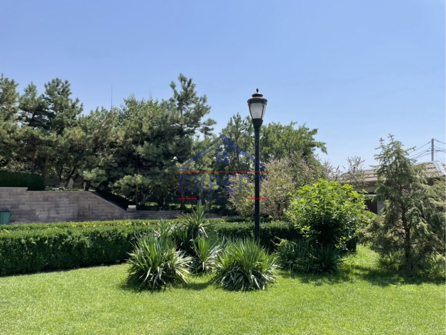 ՆՈՐՔ ՄԱՐԱՇ, ԼՈՒՍԻՆԵ ԶԱՔԱՐՅԱՆ ՓՈՂՈՑ, 8+ ՍԵՆՅԱԿ