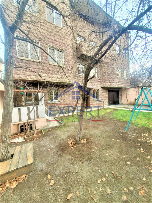ՆՈՐՔ ՄԱՐԱՇ, ԱՐՄԵՆԱԿ ԱՐՄԵՆԱԿՅԱՆ ՓՈՂՈՑ, 6 ՍԵՆՅԱԿ