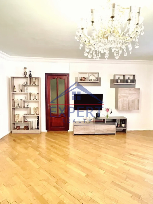 ԿԵՆՏՐՈՆ ՄԱՇՏՈՑԻ ՊՈՂՈՏԱ  3 ՍԵՆՅԱԿ