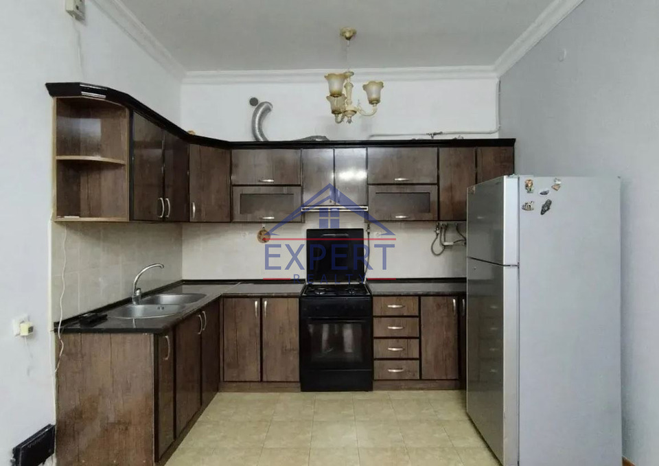 ԱՎԱՆ , ԾԱՐԱՎ ԱՂԲՅՈՒՐԻ ՓՈՂՈՑ, 2 ՍԵՆՅԱԿ