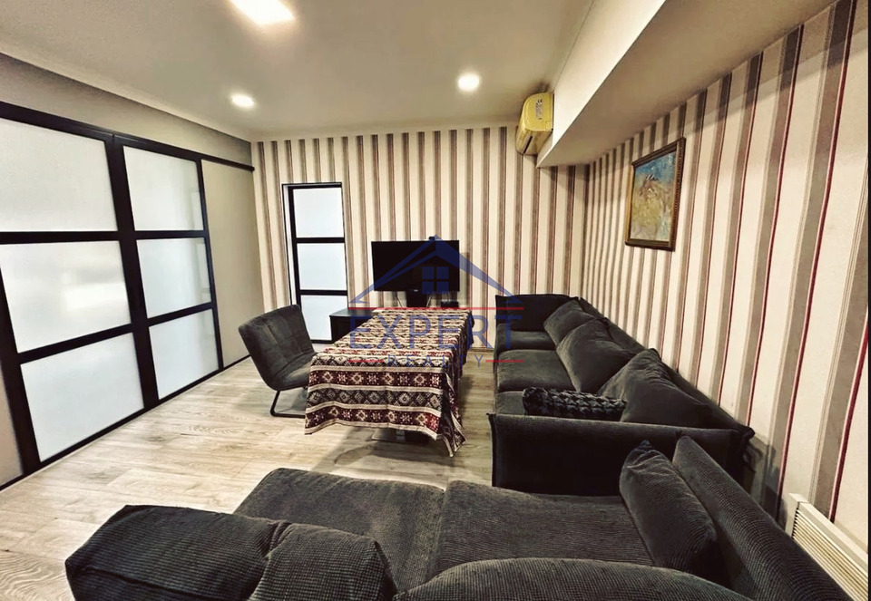 ԿԵՆՏՐՈՆ, ՍԱՐՅԱՆ ՓՈՂՈՑ, 4 ՍԵՆՅԱԿ