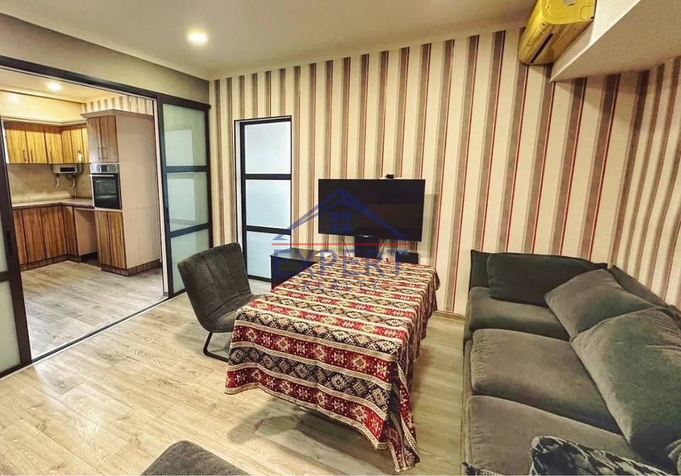 ԿԵՆՏՐՈՆ, ՍԱՐՅԱՆ ՓՈՂՈՑ, 4 ՍԵՆՅԱԿ