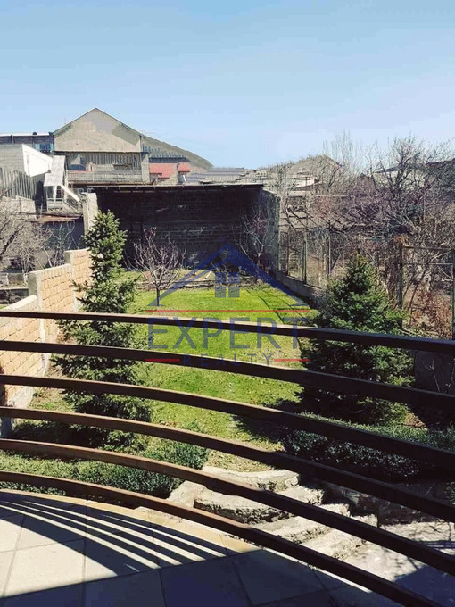 ԱՐԱԲԿԻՐ, ՆԻԿՈԼ ԴՈՒՄԱՆ, 6 ՍԵՆՅԱԿ