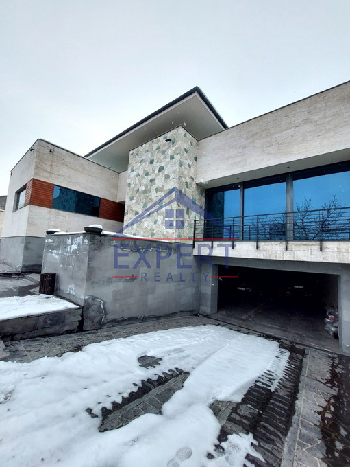 ՔԱՆԱՔԵՌ ԶԵՅԹՈՒՆ, ՌՈՒԲԻՆՅԱՆՑ ՓՈՂՈՑ, 4 ՍԵՆՅԱԿ