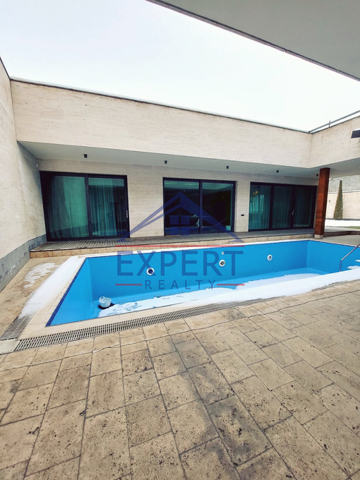 ՔԱՆԱՔԵՌ ԶԵՅԹՈՒՆ, ՌՈՒԲԻՆՅԱՆՑ ՓՈՂՈՑ, 4 ՍԵՆՅԱԿ