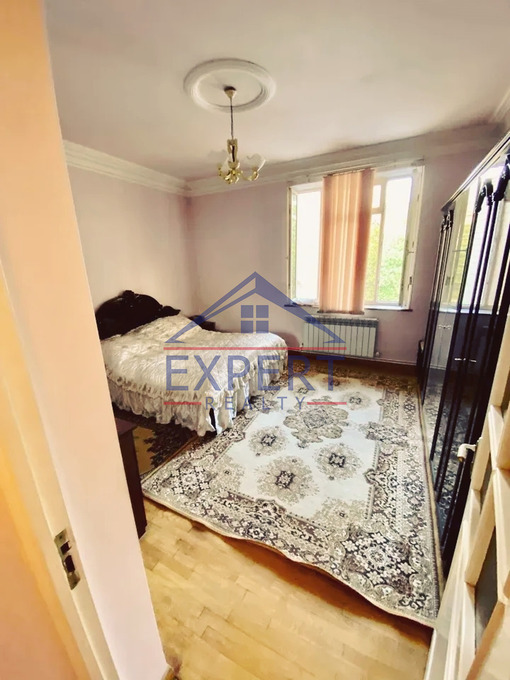 ԿԵՆՏՐՈՆ, ՏԻԳՐԱՆ ՄԵԾԻ ՊՈՂՈՏԱ, 4 ՍԵՆՅԱԿ