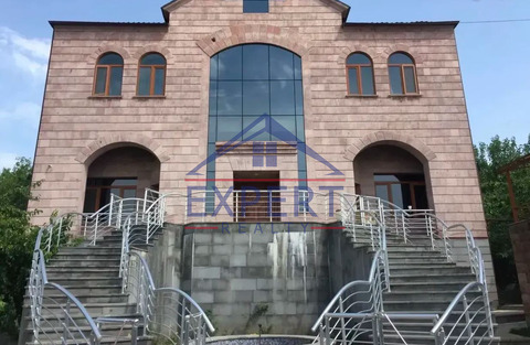 ՆՈՐՔ ՄԱՐԱՇ, ՆՈՐՔԻ 2-ՐԴ ՓՈՂՈՑ, 2 ՀԱՐԿԱՆԻ ԱՌԱՆՁՆԱՏՈՒՆ