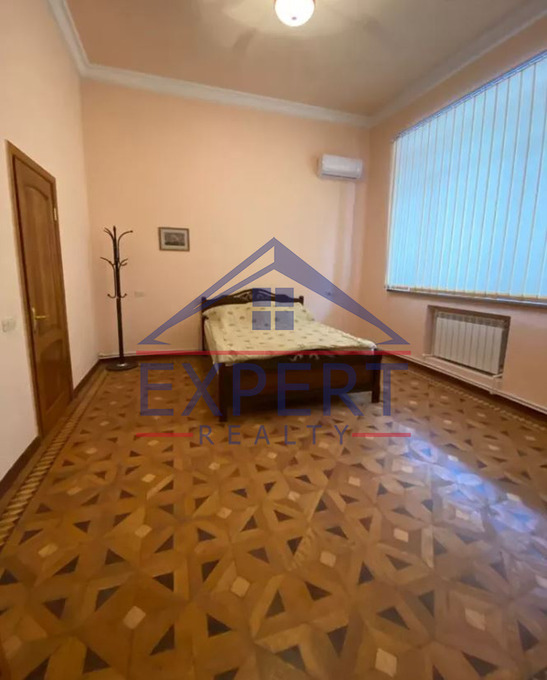 ՆՈՐՔ ՄԱՐԱՇ, ՆՈՐՔԻ 2-ՐԴ ՓՈՂՈՑ, 2 ՀԱՐԿԱՆԻ ԱՌԱՆՁՆԱՏՈՒՆ