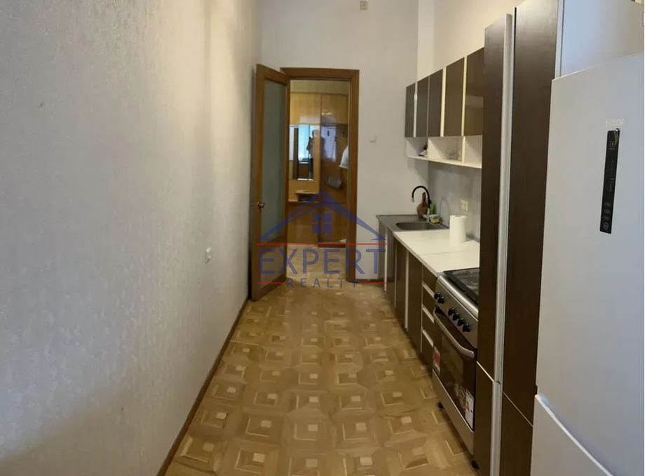 ԿԵՆՏՐՈՆ, ԹՈՒՄԱՆՅԱՆ ՓՈՂՈՑ, 3 ՍԵՆՅԱԿ