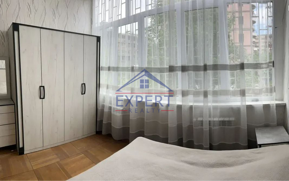 ԿԵՆՏՐՈՆ, ԹՈՒՄԱՆՅԱՆ ՓՈՂՈՑ, 3 ՍԵՆՅԱԿ